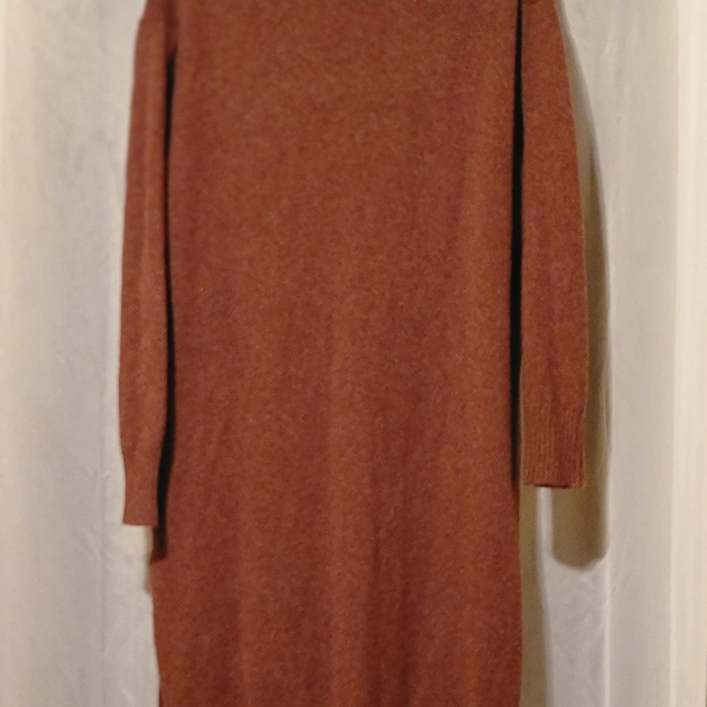 Uniqlo 70% Wool Midi Sweater Dress- Brown-Size Medium - Picture 15 of 15